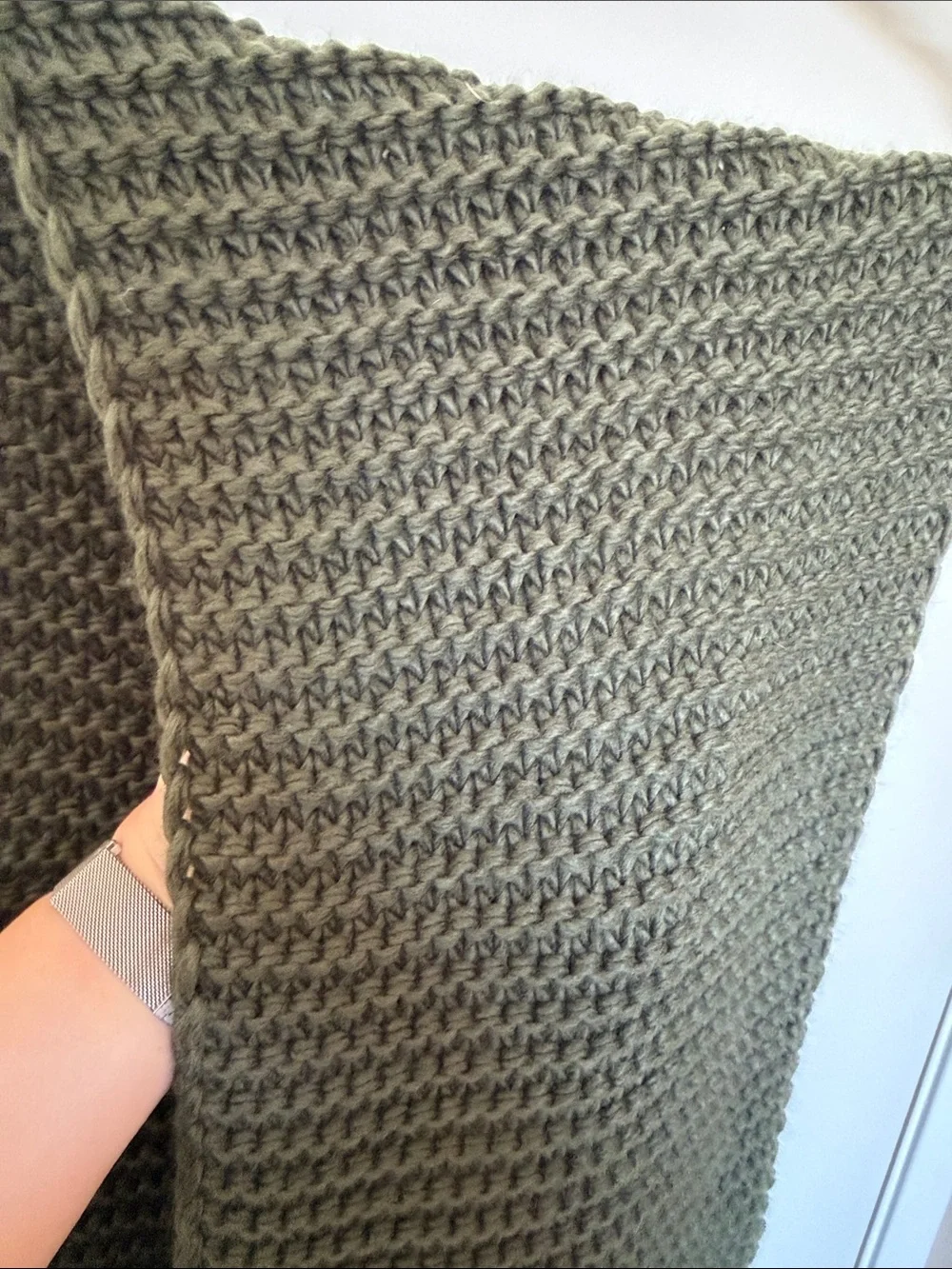 NWT Anthropologie Olive Green Chunky Knit Scarf, 74”x10”